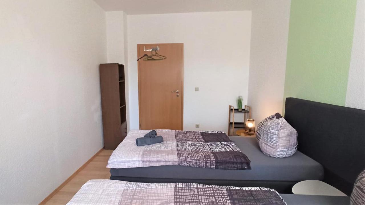 הלברשטאדט Apartment Fuer Bis Zu 7 Personen Mit Balkon מראה חיצוני תמונה