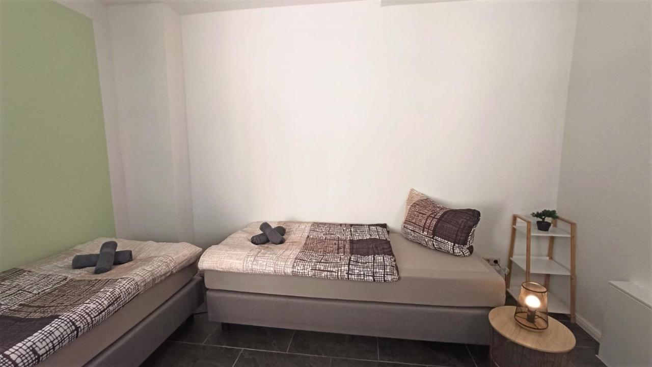 הלברשטאדט Apartment Fuer Bis Zu 7 Personen Mit Balkon מראה חיצוני תמונה